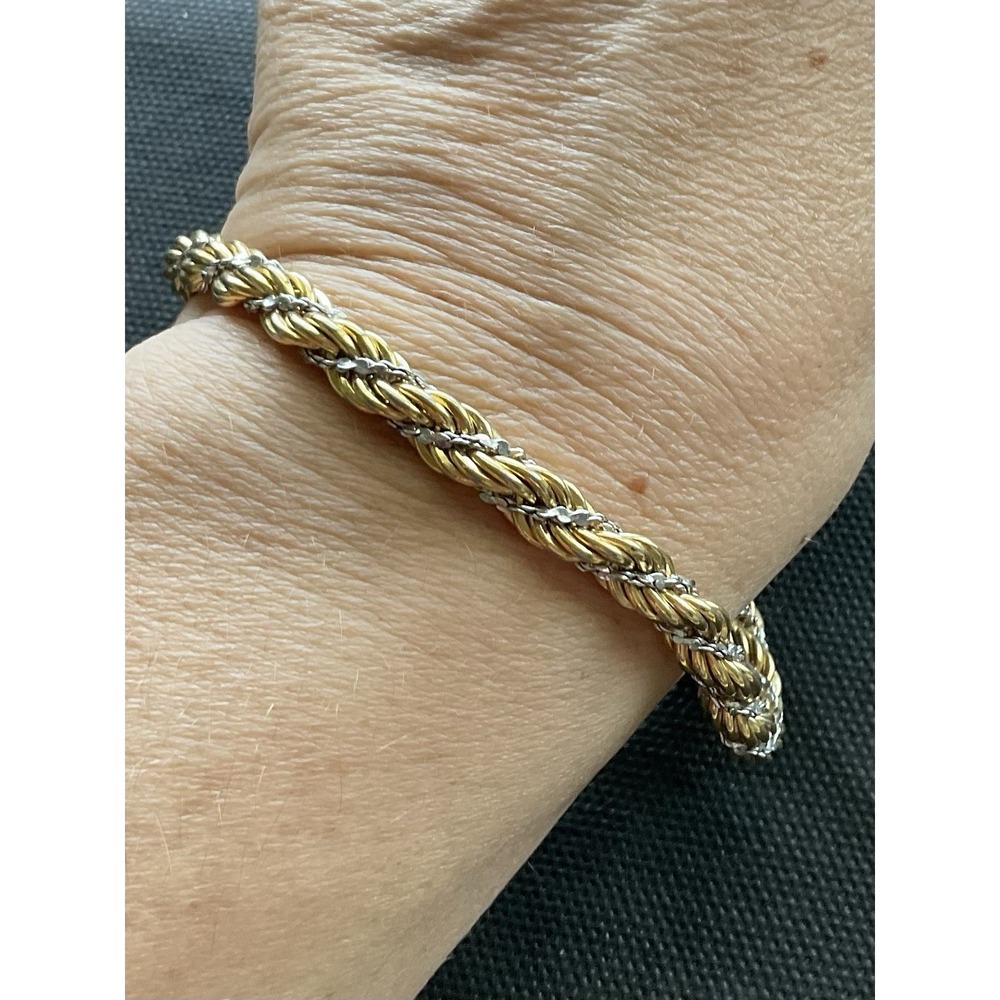 Vintage signed Monet gold tone twisted chain bracelet two tone estate jewelry - Picture 4 of 5